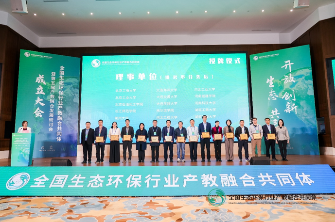 64a584b74c93404b82775b3cdf1b4593.png image.png