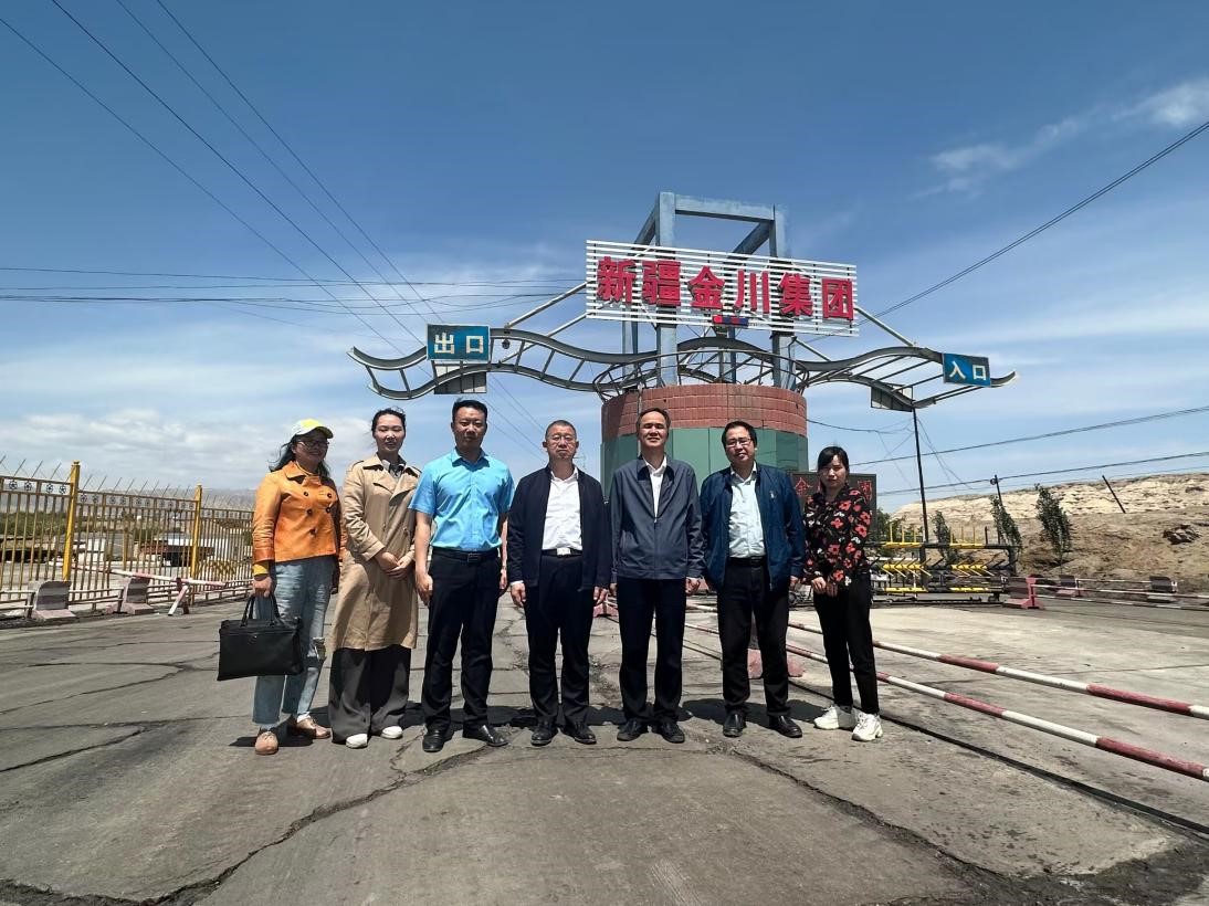 ea7c67b994474a22828f2bccd5b22d93.jpg 83f9da8ade394061bd0b0e4422181ac9.jpg