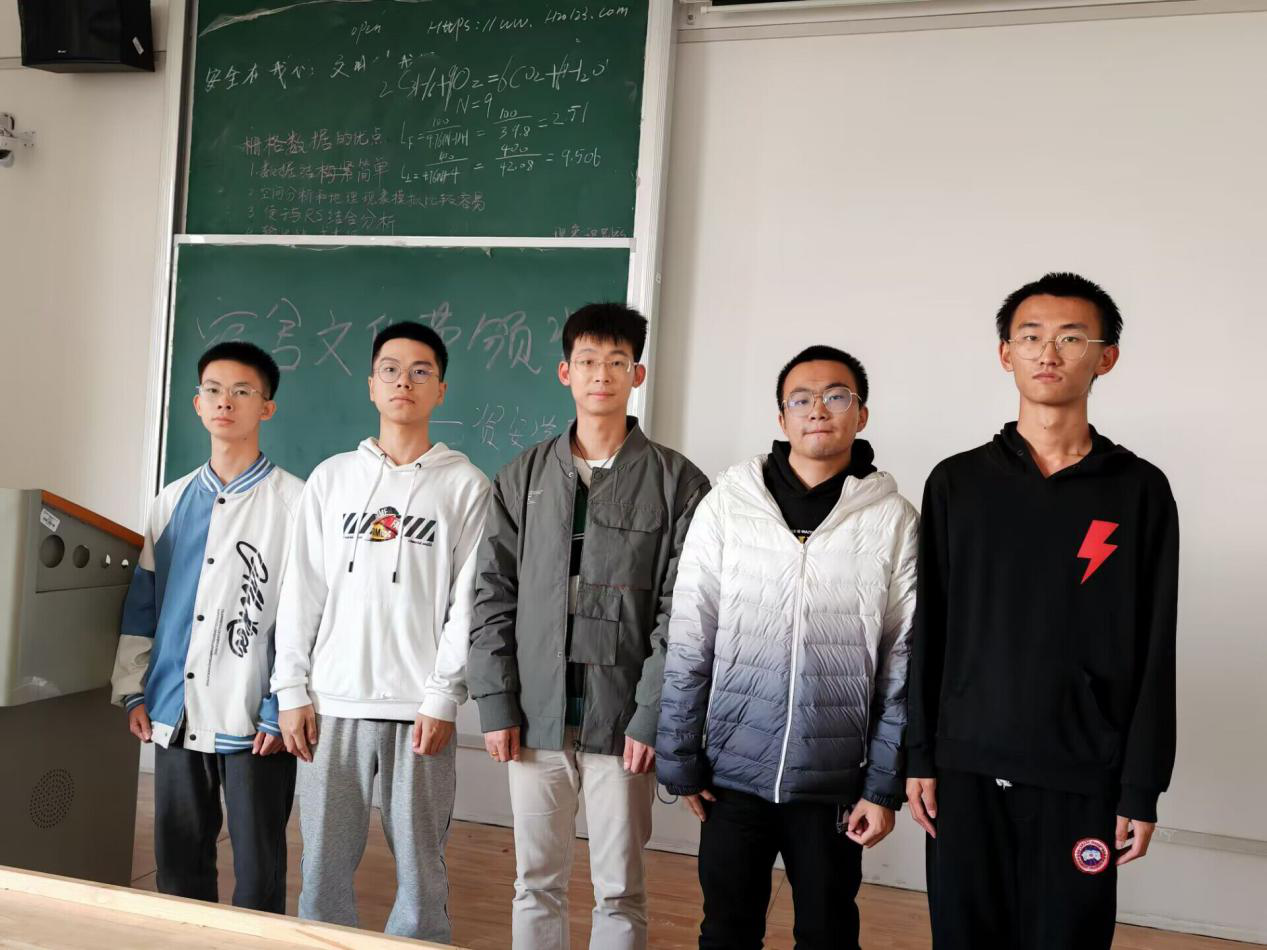 ea151df842b2471b8ce4fff03c6ecdde.png 图片1.png