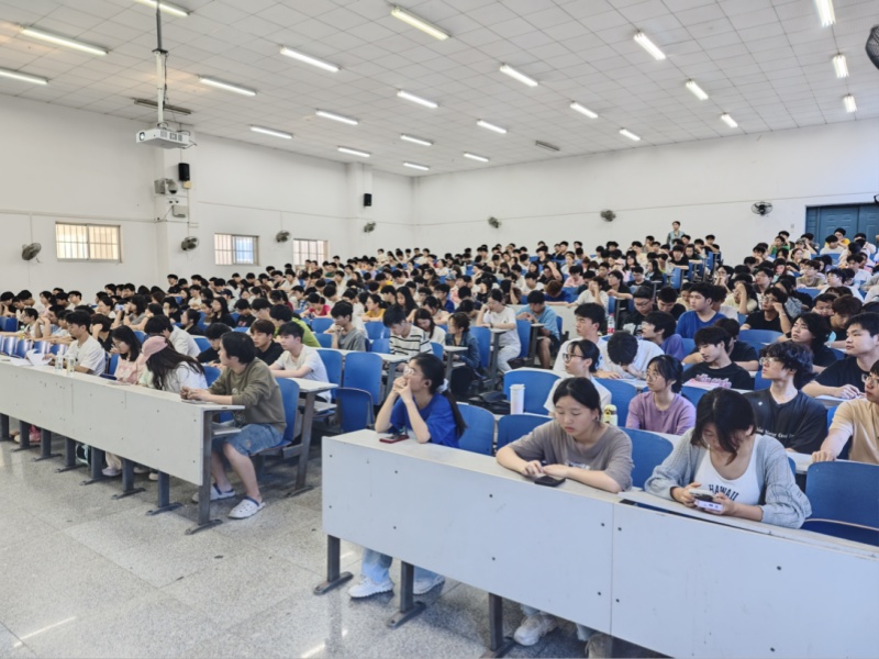 6992397d38cc4fada484c798220ed303.jpg 图片 1.jpg