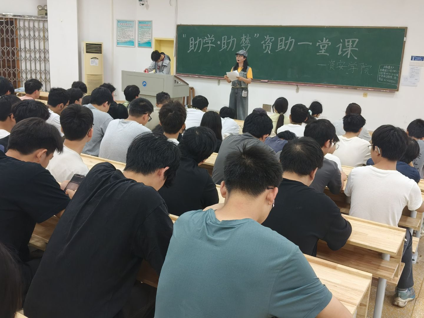 b3fa8800274b4186b3cfb1ad599c115c.png b3fa8800274b4186b3cfb1ad599c115c.png