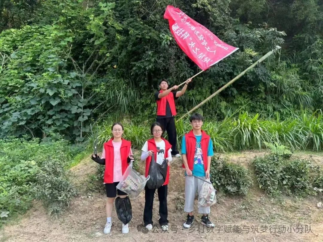 9958d77282c241d090750b43afc621ae.jpg 9958d77282c241d090750b43afc621ae.jpg