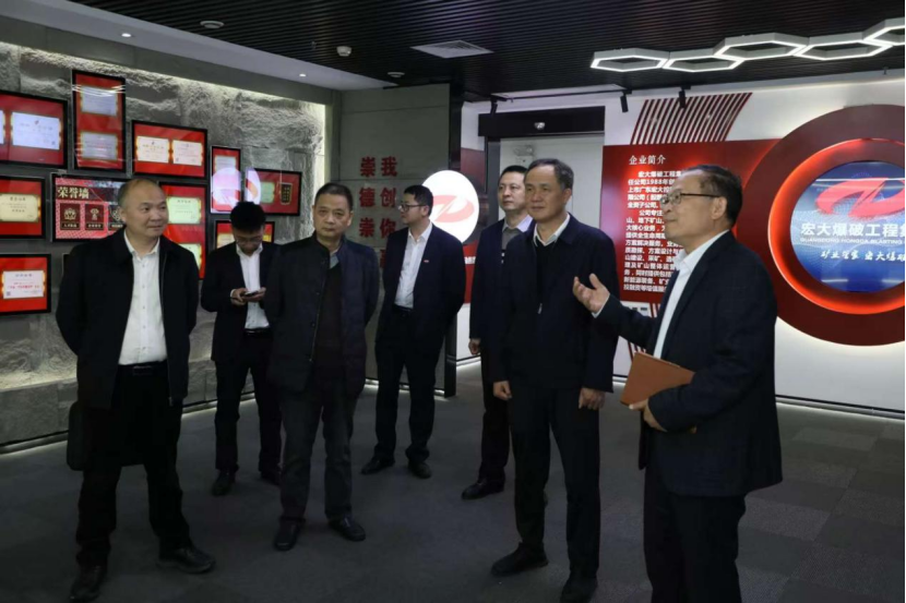 8f9655dd0dad42d7b9e439f3bcff2dca.png 8f9655dd0dad42d7b9e439f3bcff2dca.png